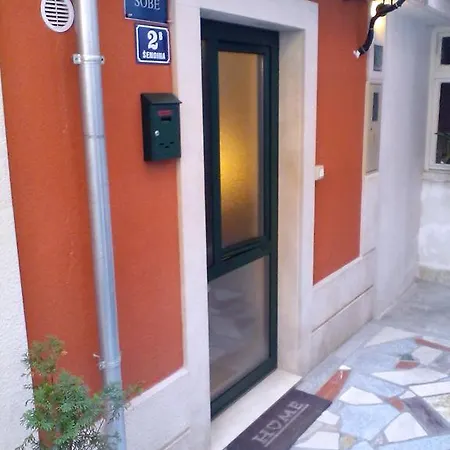 Guest house Assi